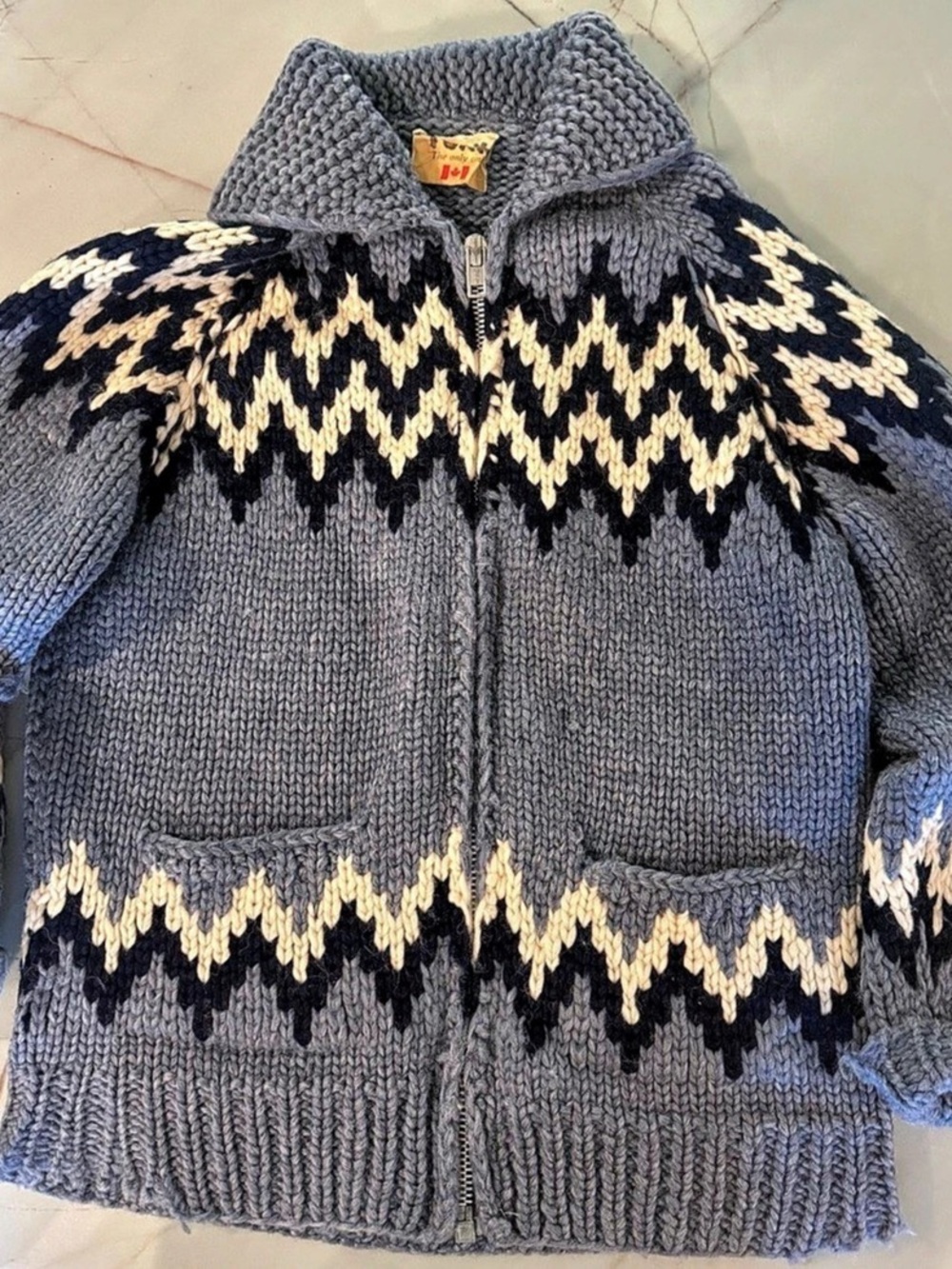 TUAK Vintage original Cowichan 100% Canada wool Zip Sweater